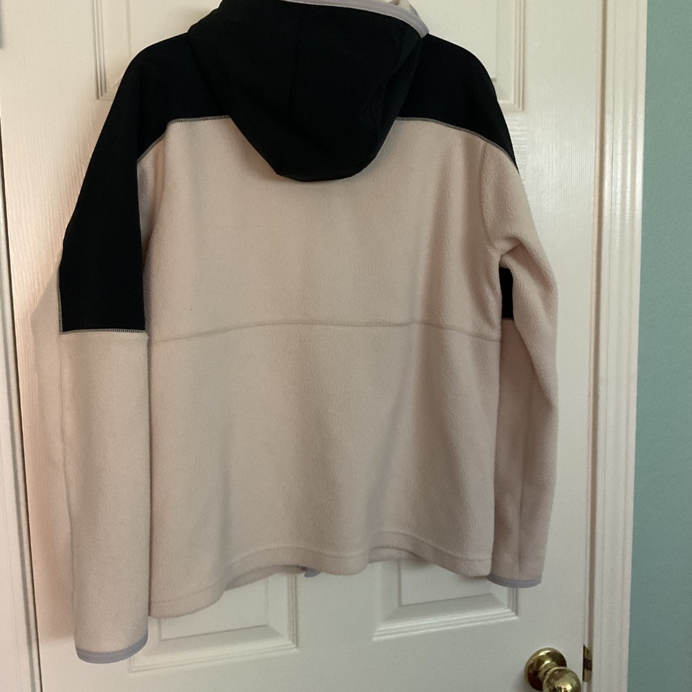 Cotopaxi fleece jacket white and blue